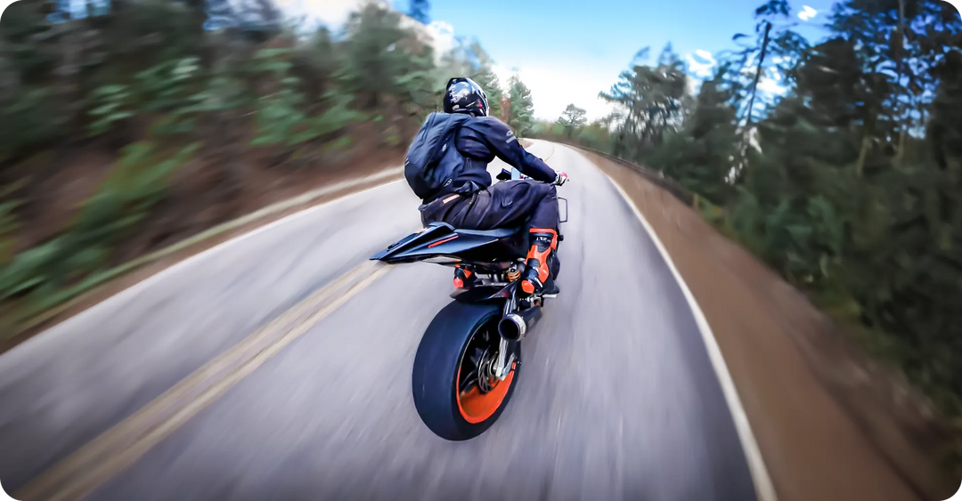 Insta360 Motorcycle U-Bolt Mount (CINSAALV) — Handlebar / Rail Camera Mount