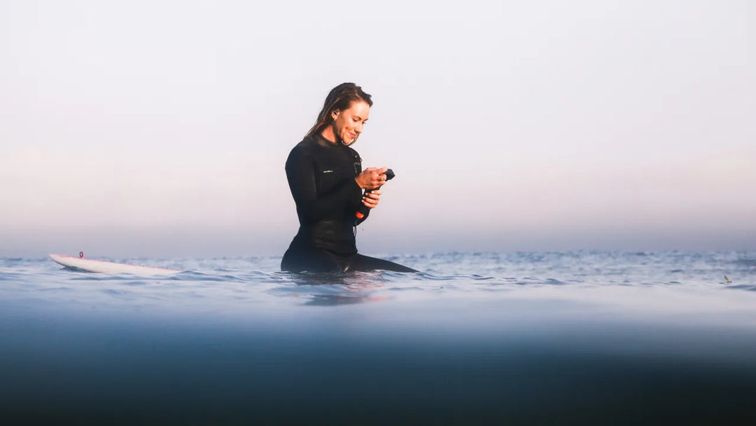 GoPro The Handler: Floating Hand Grip (AFHGM-003) — Waterproof POV Stability